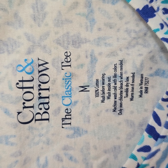 CROFT AND BARROW WOMEN'S SHORT SLEEVE BLUE & WHITE PULLOVER TOP SIZE MEDIUM - Picture 11 of 12